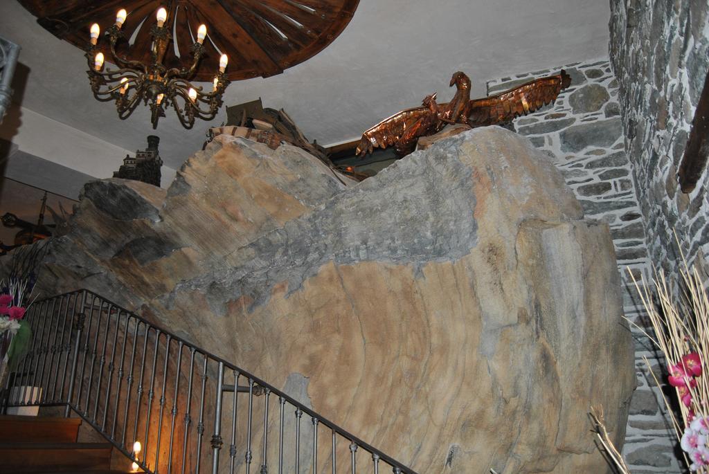 Casa Vacanza La Rocca คีเอซา อิน วัลมาเลนโก ภายนอก รูปภาพ