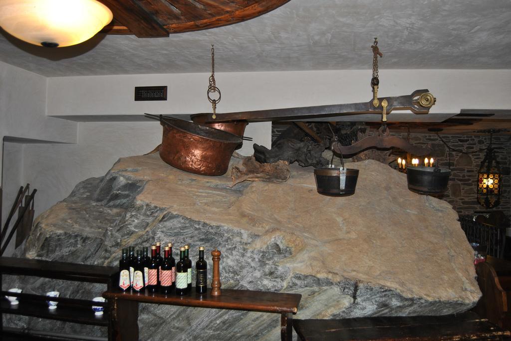 Casa Vacanza La Rocca คีเอซา อิน วัลมาเลนโก ภายนอก รูปภาพ