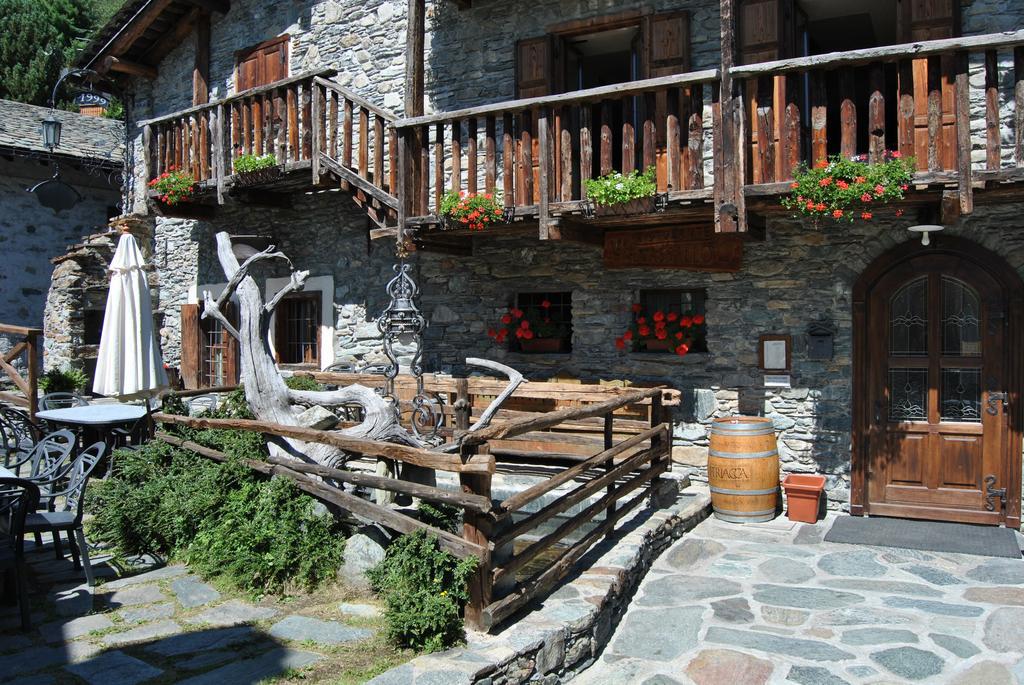 Casa Vacanza La Rocca คีเอซา อิน วัลมาเลนโก ภายนอก รูปภาพ