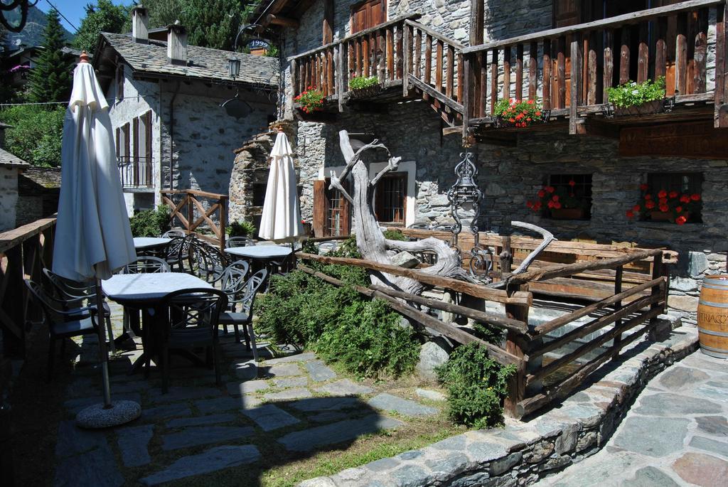 Casa Vacanza La Rocca คีเอซา อิน วัลมาเลนโก ภายนอก รูปภาพ