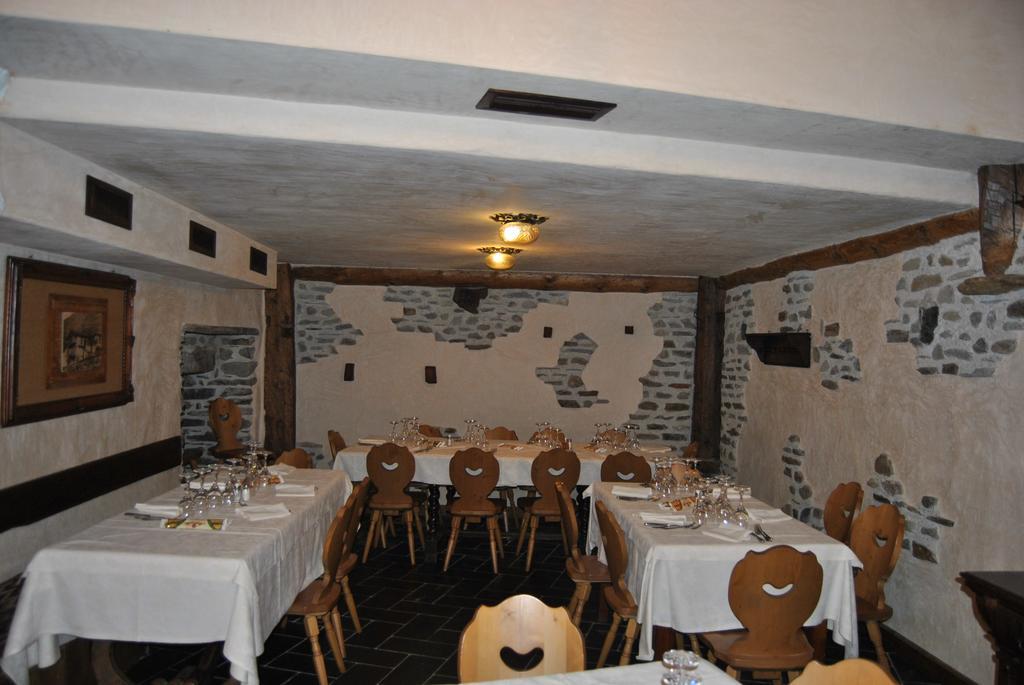 Casa Vacanza La Rocca คีเอซา อิน วัลมาเลนโก ภายนอก รูปภาพ