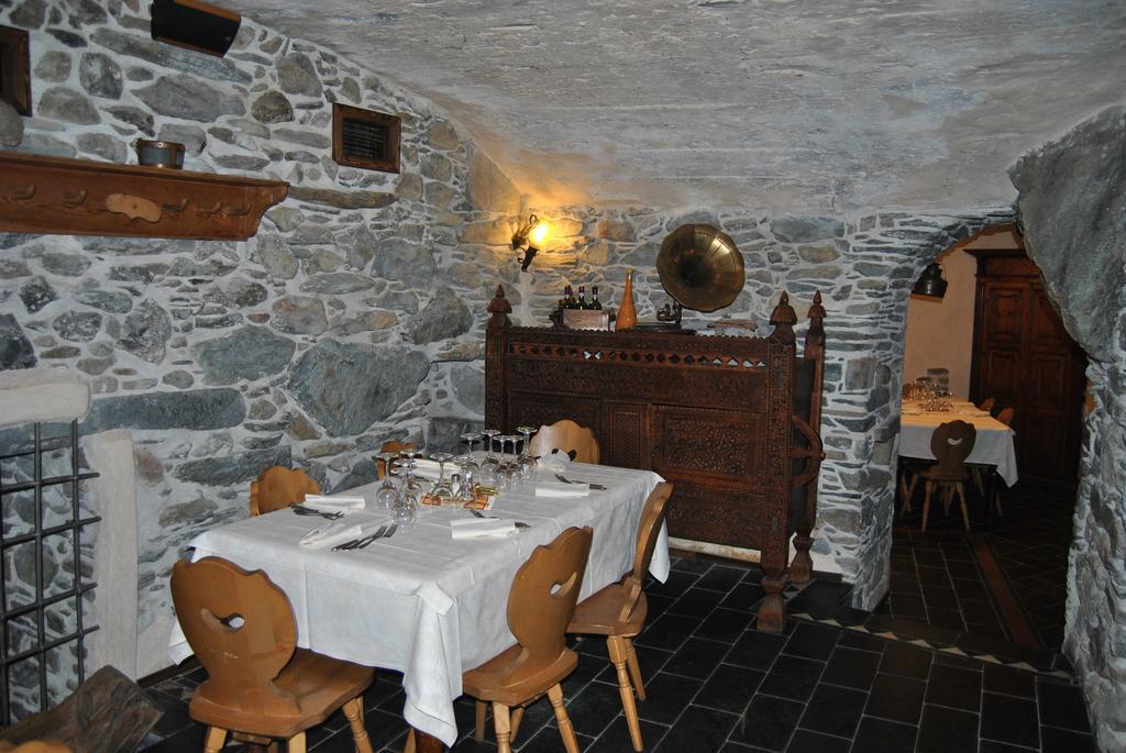 Casa Vacanza La Rocca คีเอซา อิน วัลมาเลนโก ภายนอก รูปภาพ