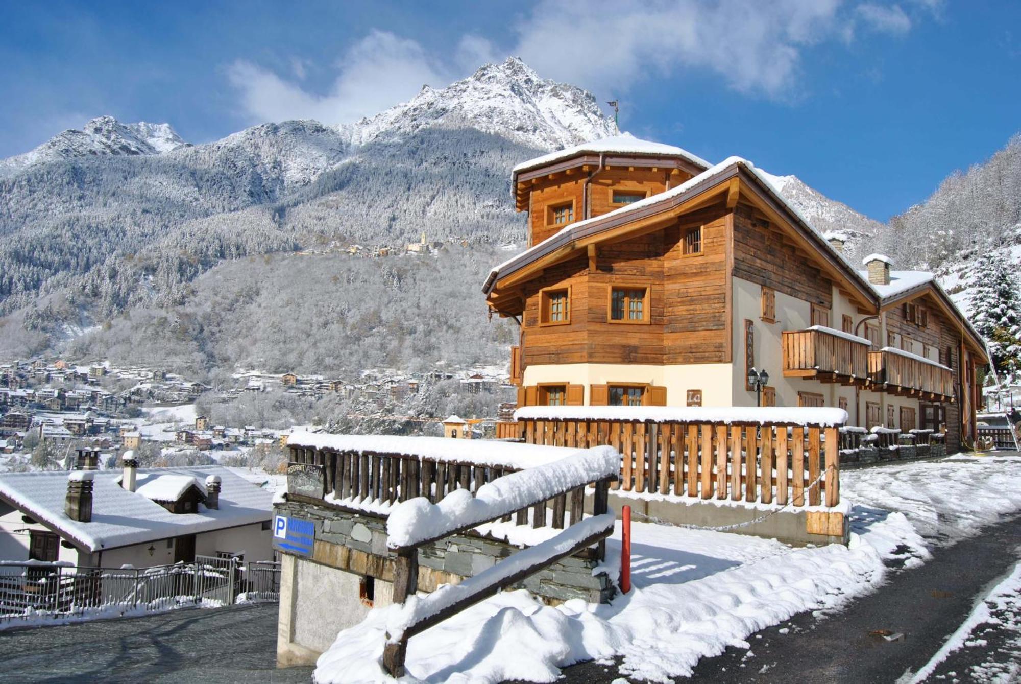 Casa Vacanza La Rocca คีเอซา อิน วัลมาเลนโก ภายนอก รูปภาพ