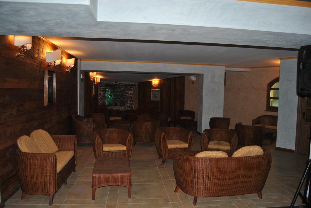 Casa Vacanza La Rocca คีเอซา อิน วัลมาเลนโก ภายนอก รูปภาพ