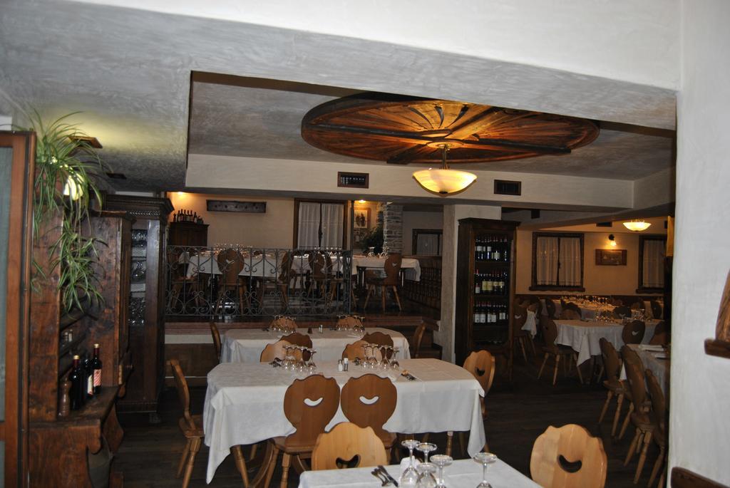 Casa Vacanza La Rocca คีเอซา อิน วัลมาเลนโก ภายนอก รูปภาพ