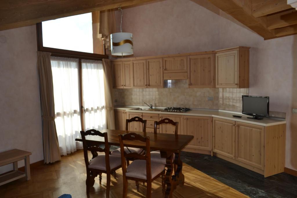 Casa Vacanza La Rocca คีเอซา อิน วัลมาเลนโก ห้อง รูปภาพ